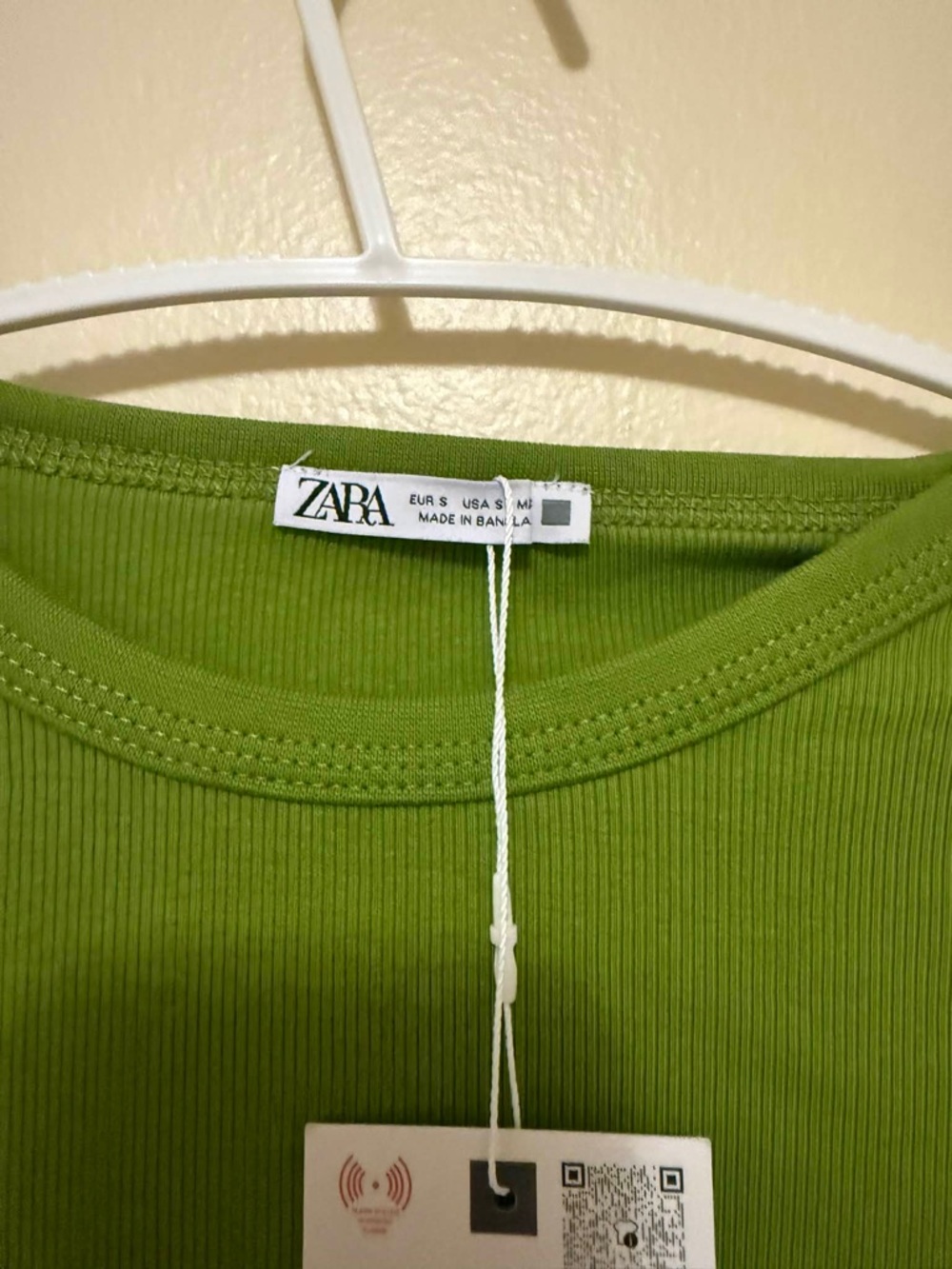 Zara Green Short Sleeve Ribbed Tee - Picture 5 of 5